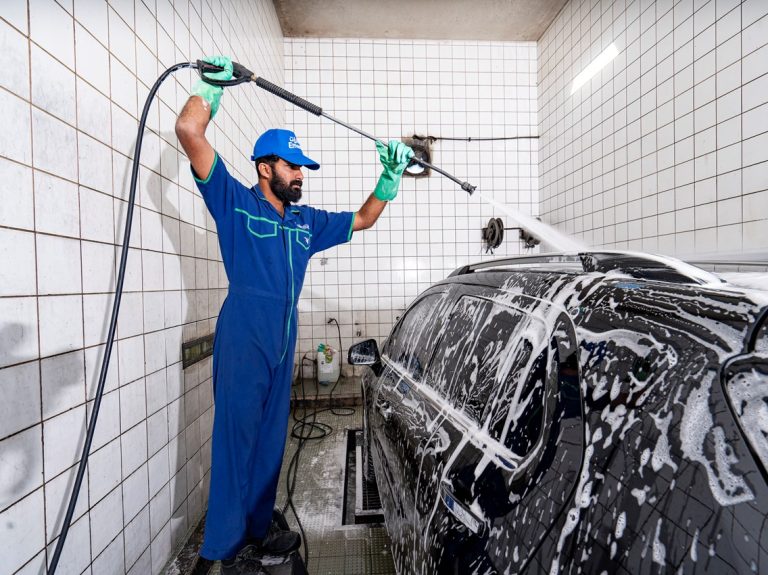 Best Car Wash Service in Dubai