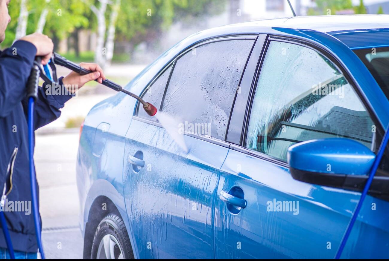 Door-to-Door Car Wash Services in Abu Dhabi Explained