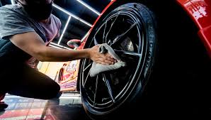 Rim Polishing Enhances Your Car’s Look
