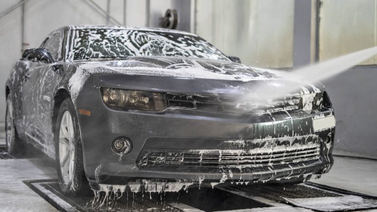 Why Al-Ain Residents Prefer Home Car Wash Services